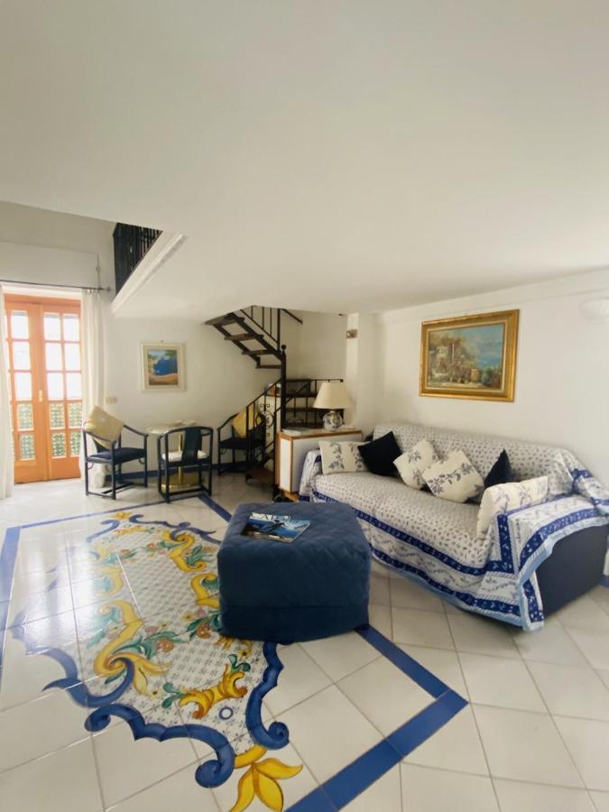 Central Apartment Le Botteghe Capri Exterior photo